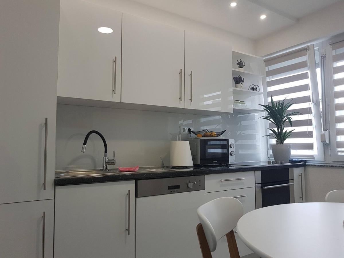 Apartment Plesa Bihać Eksteriør billede